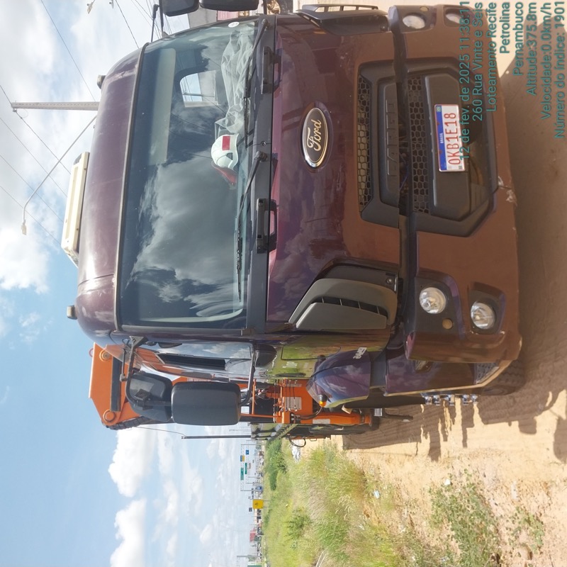 Caminhão Munck - Top Locações